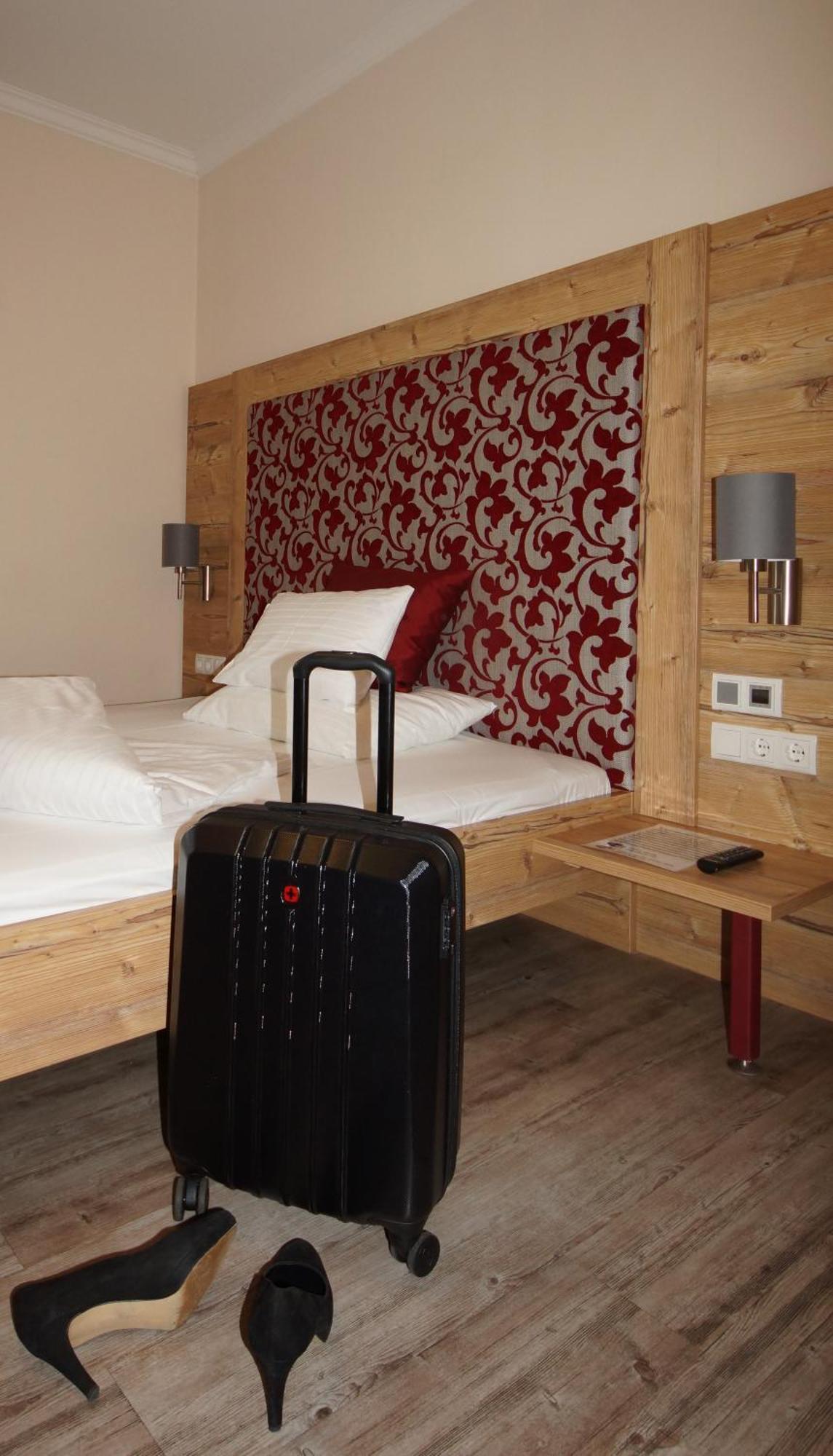 Der Marienhof Hotel Garni กราซ ภายนอก รูปภาพ