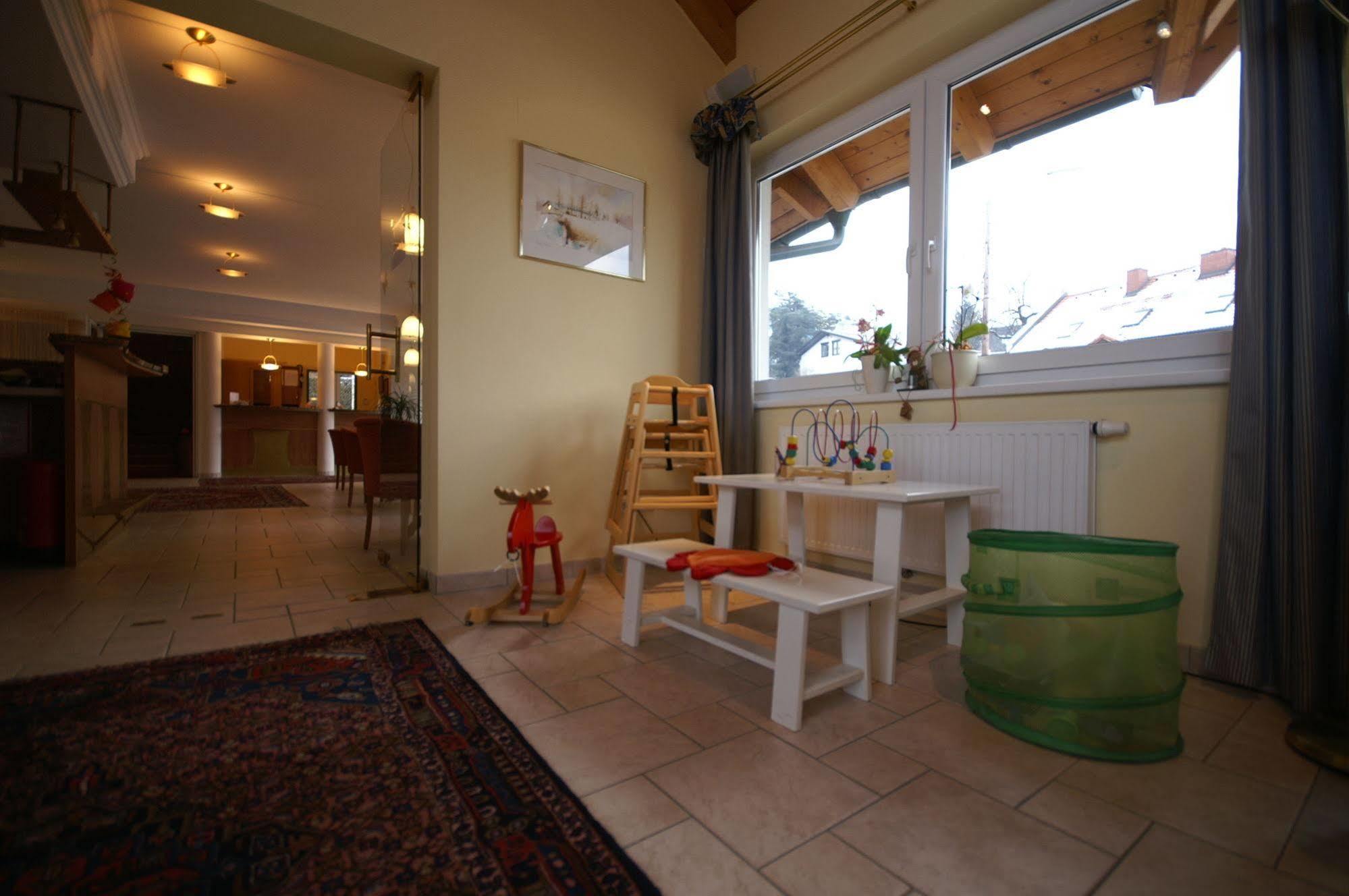 Der Marienhof Hotel Garni กราซ ภายนอก รูปภาพ